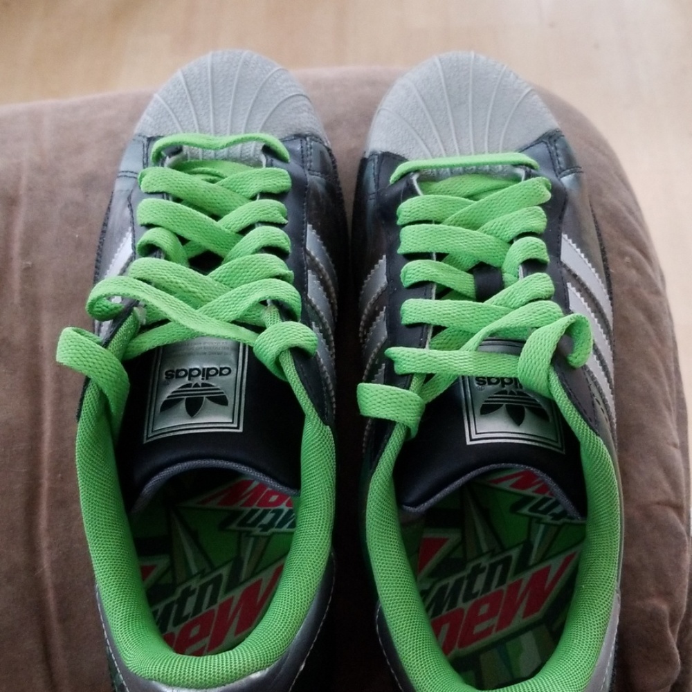 Adidas mountain dew limited edition shoes - Picture 3 of 6